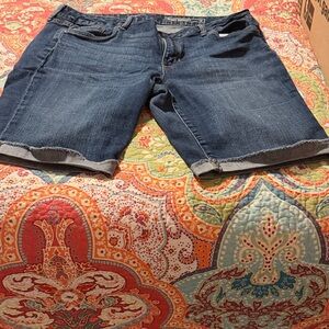 Sonoma Women's Blue Denim Bermudas